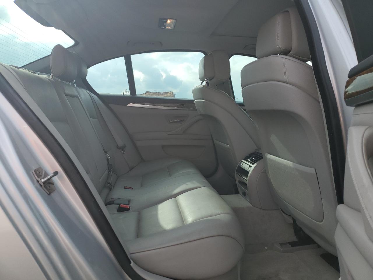 2011 BMW 5er - Image 10