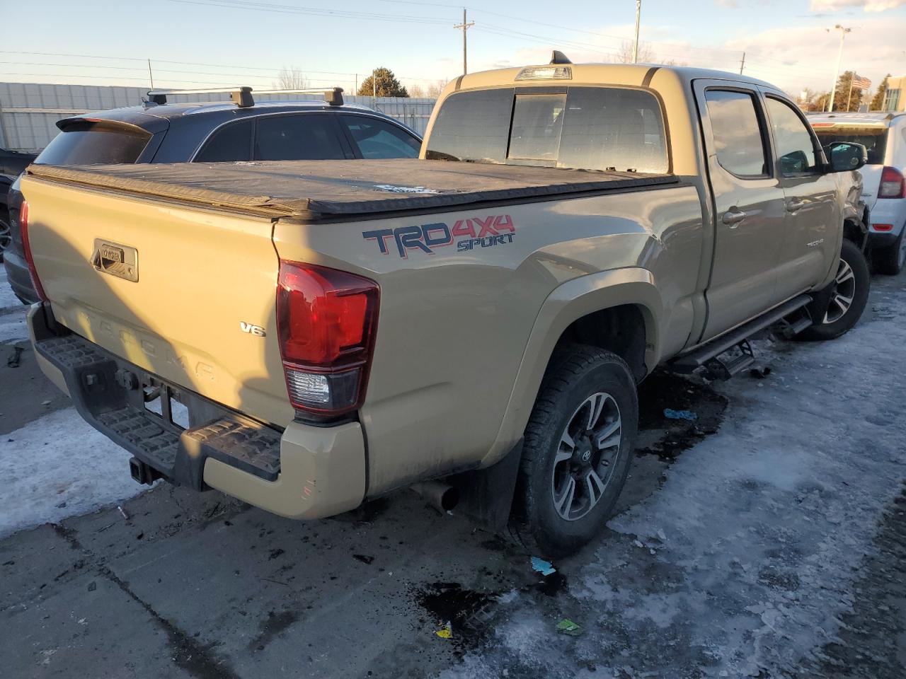 2019 Toyota Tacoma - Image 3