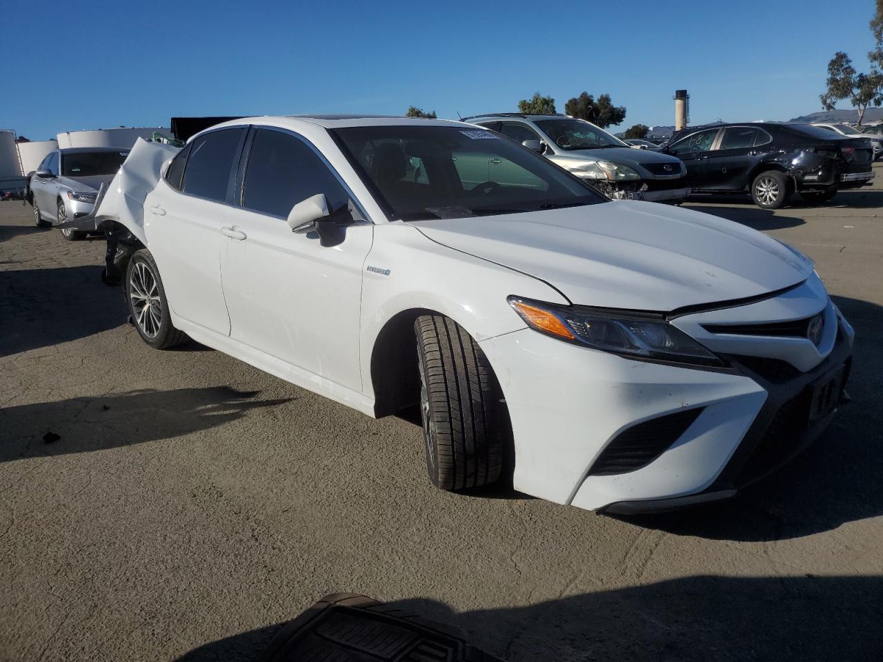 2018 Toyota Camry - Image 4