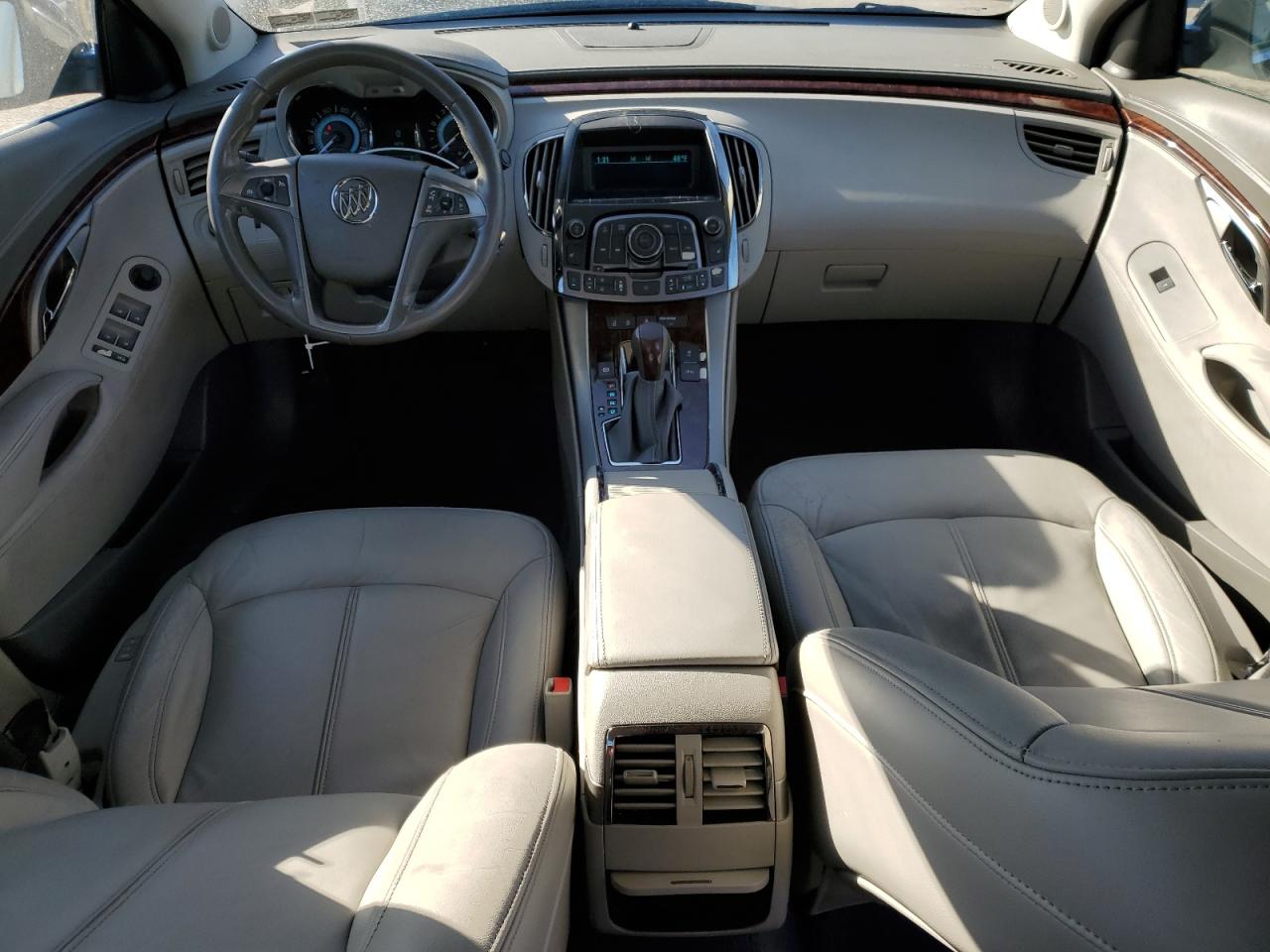 2011 Buick LaCrosse - Image 8