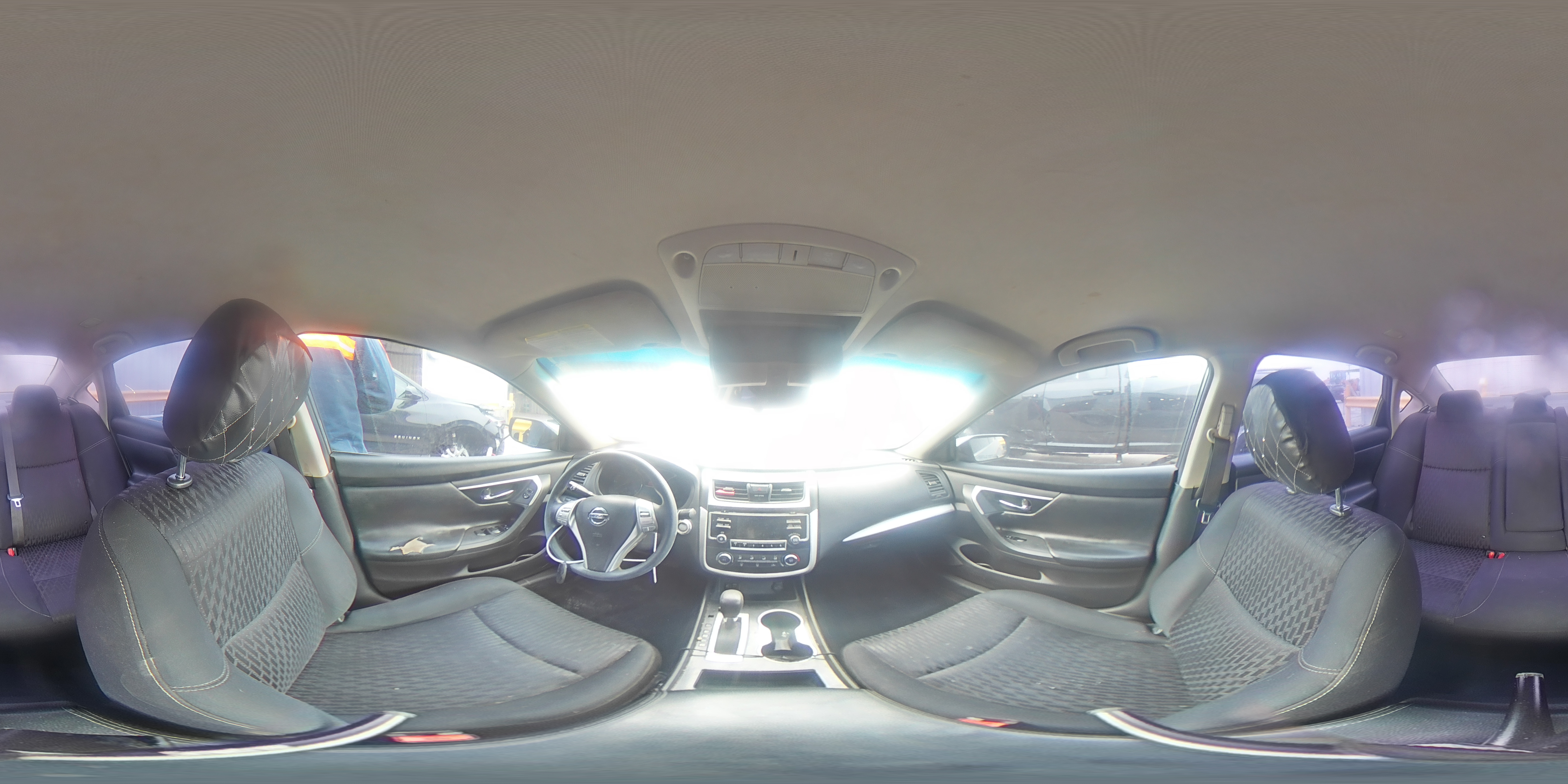 2017 Nissan Altima - Image 15