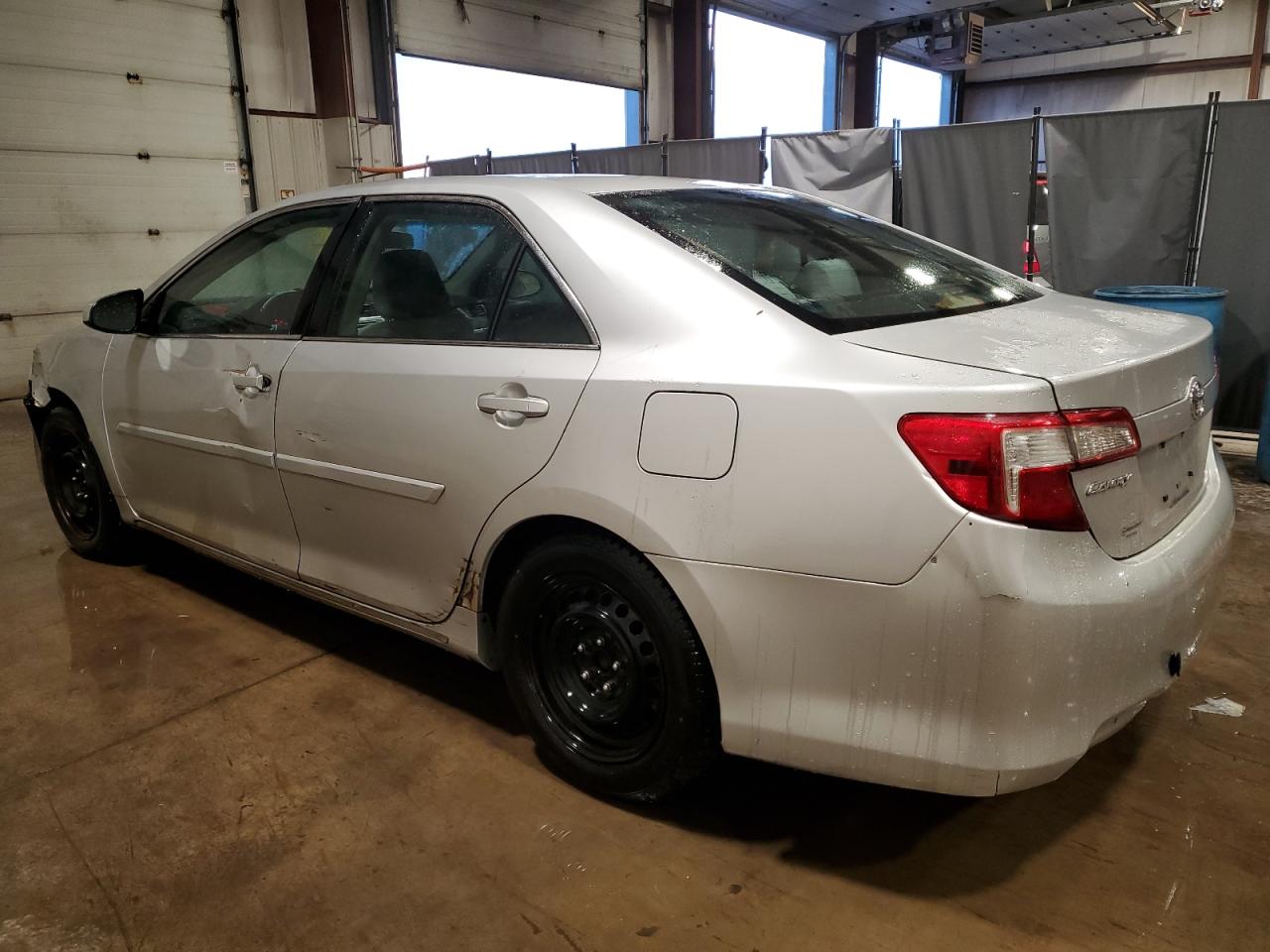 2013 Toyota Camry - Image 2