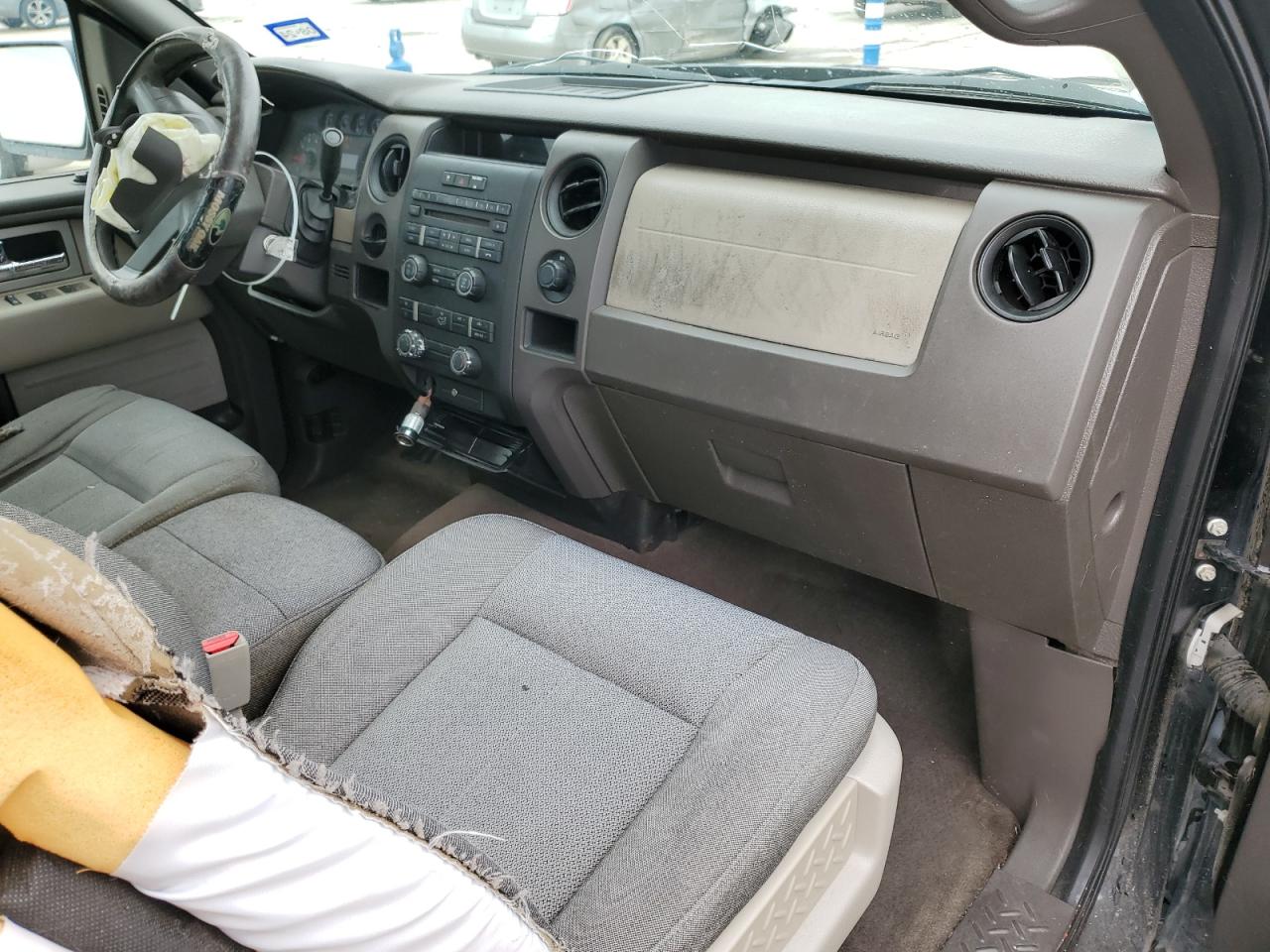 2009 Ford F-150 - Image 8