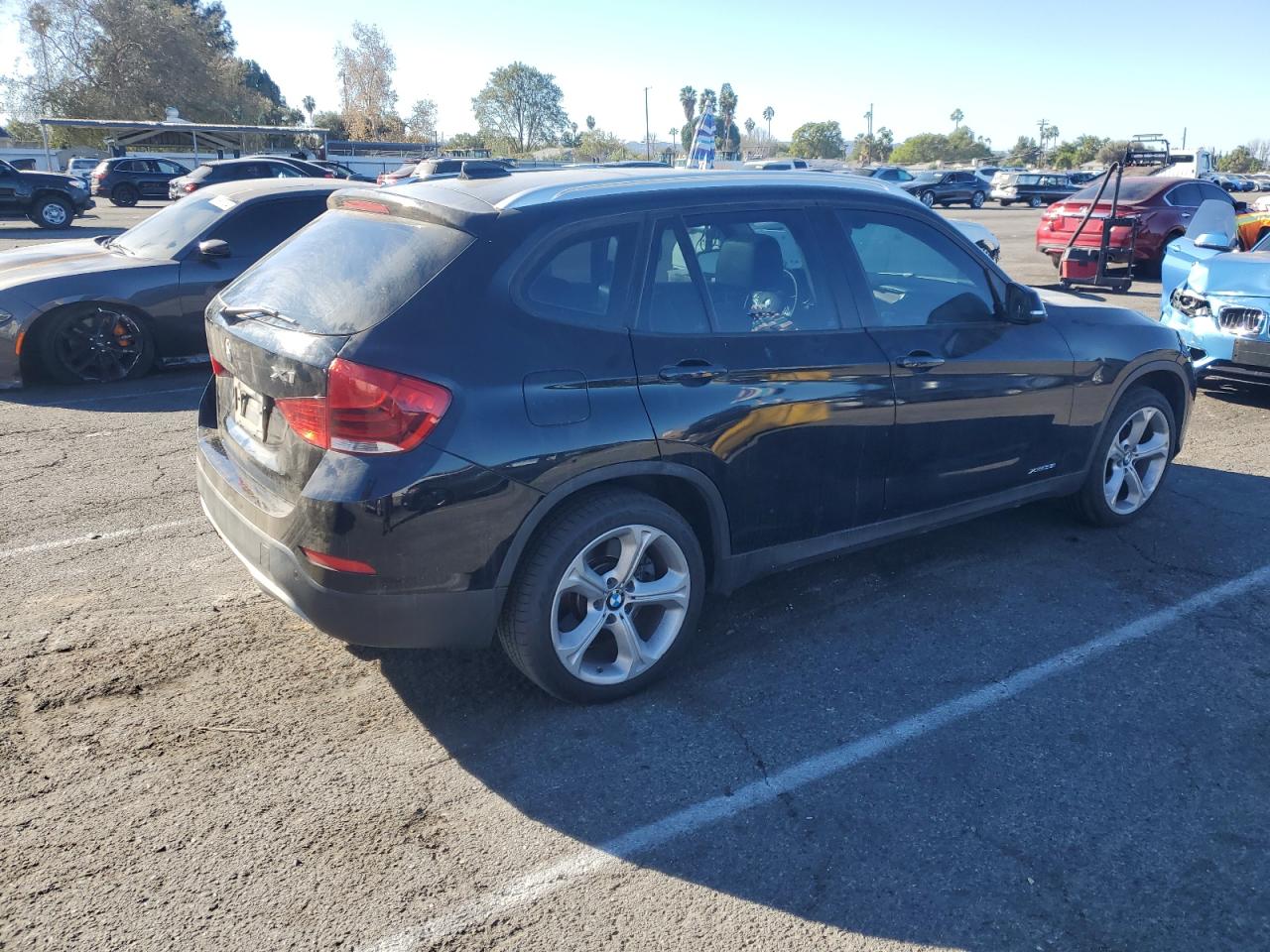 VIN WBAVM5C52DVV90268 2013 BMW X1 no.3