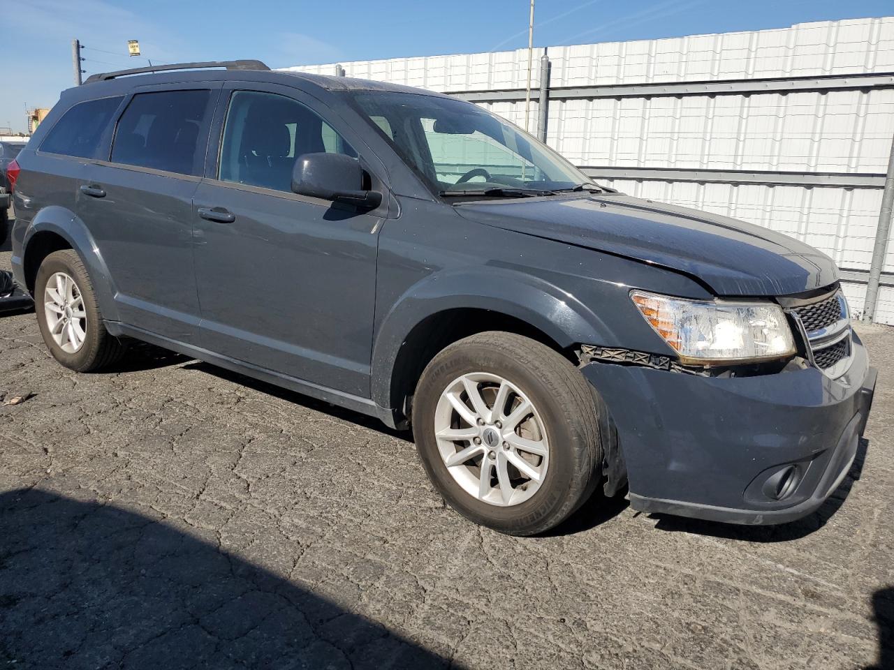 2018 Dodge Journey - Image 4