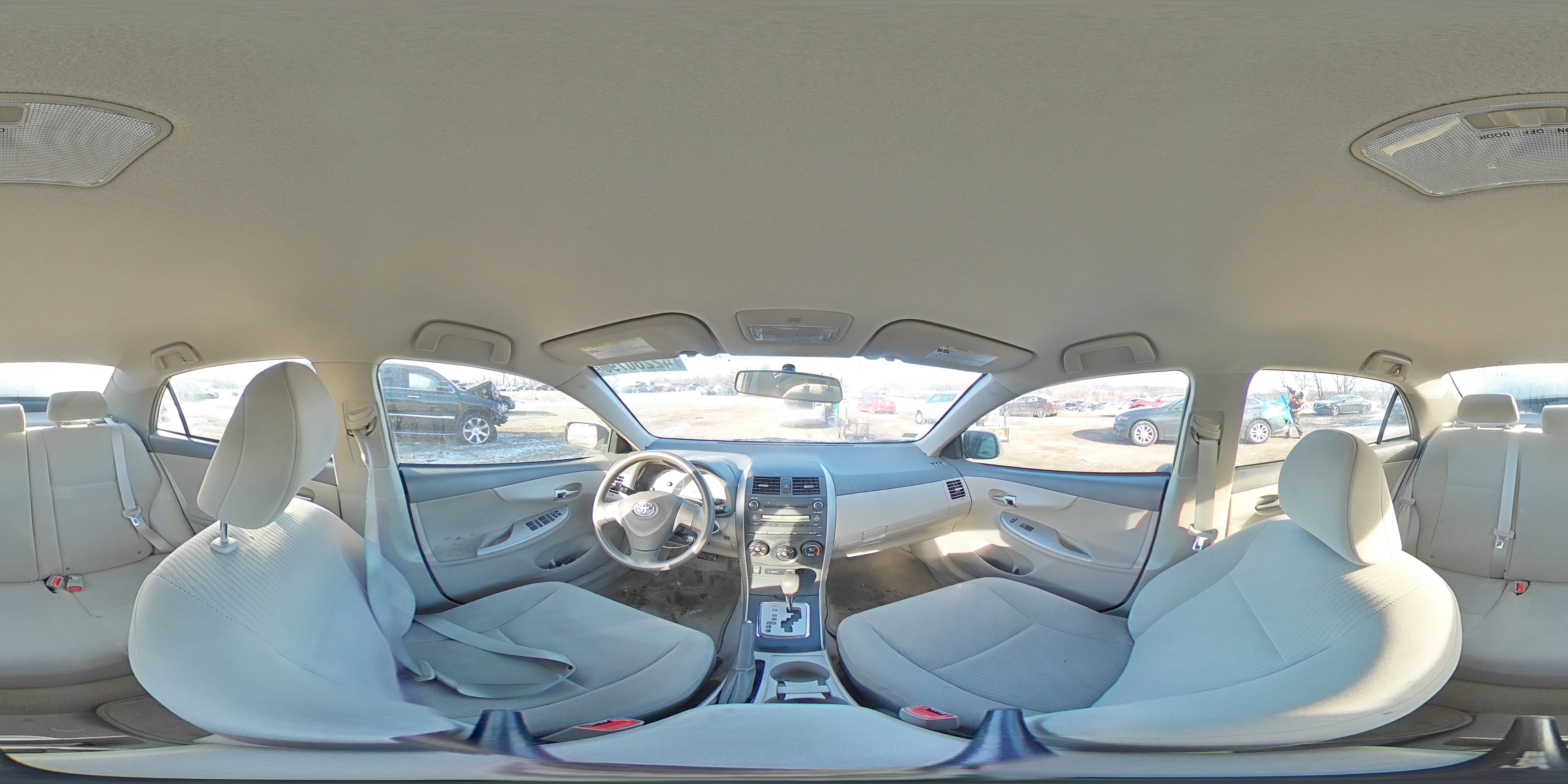 2010 Toyota Corolla - Image 13
