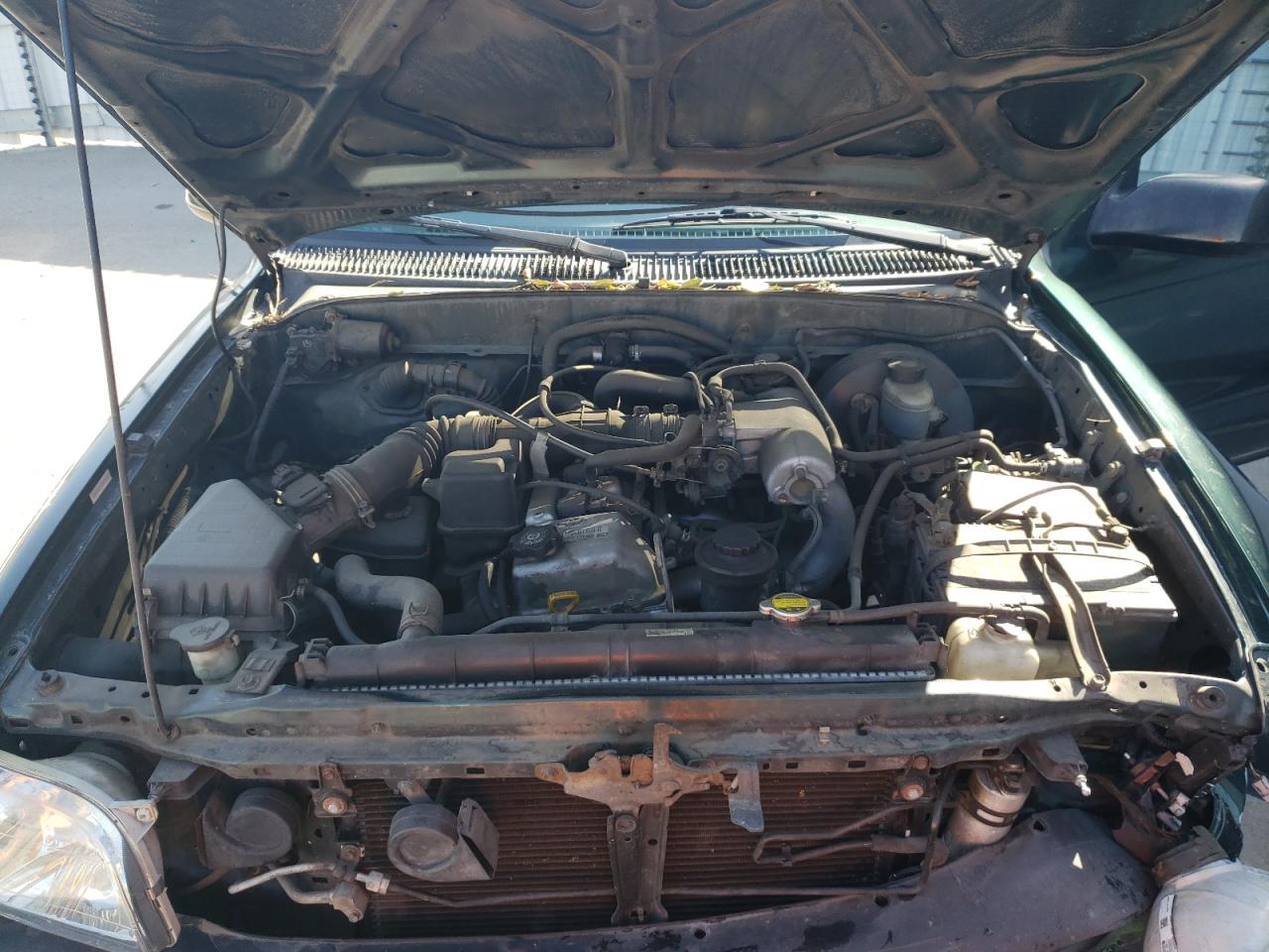 2002 Toyota Tacoma - Image 11
