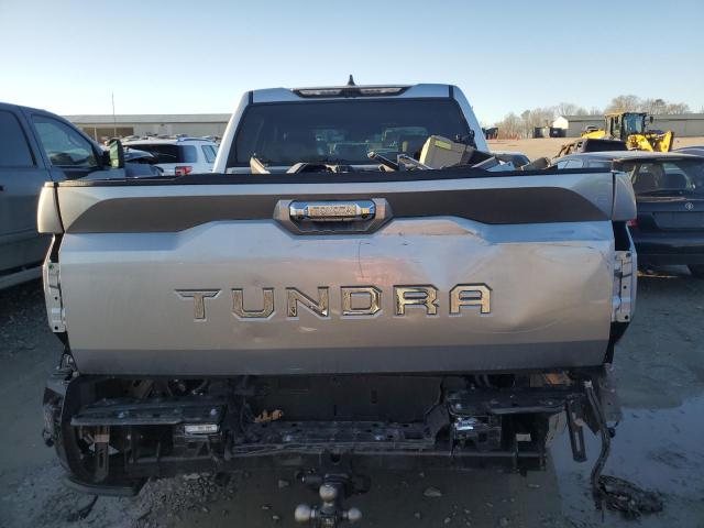  TOYOTA TUNDRA 2024 Серебристый