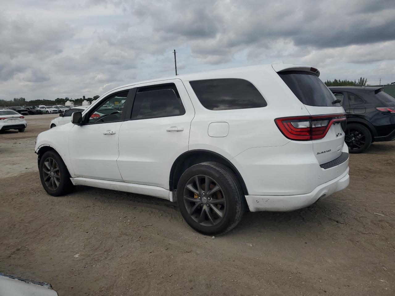 2018 Dodge Durango - Image 2