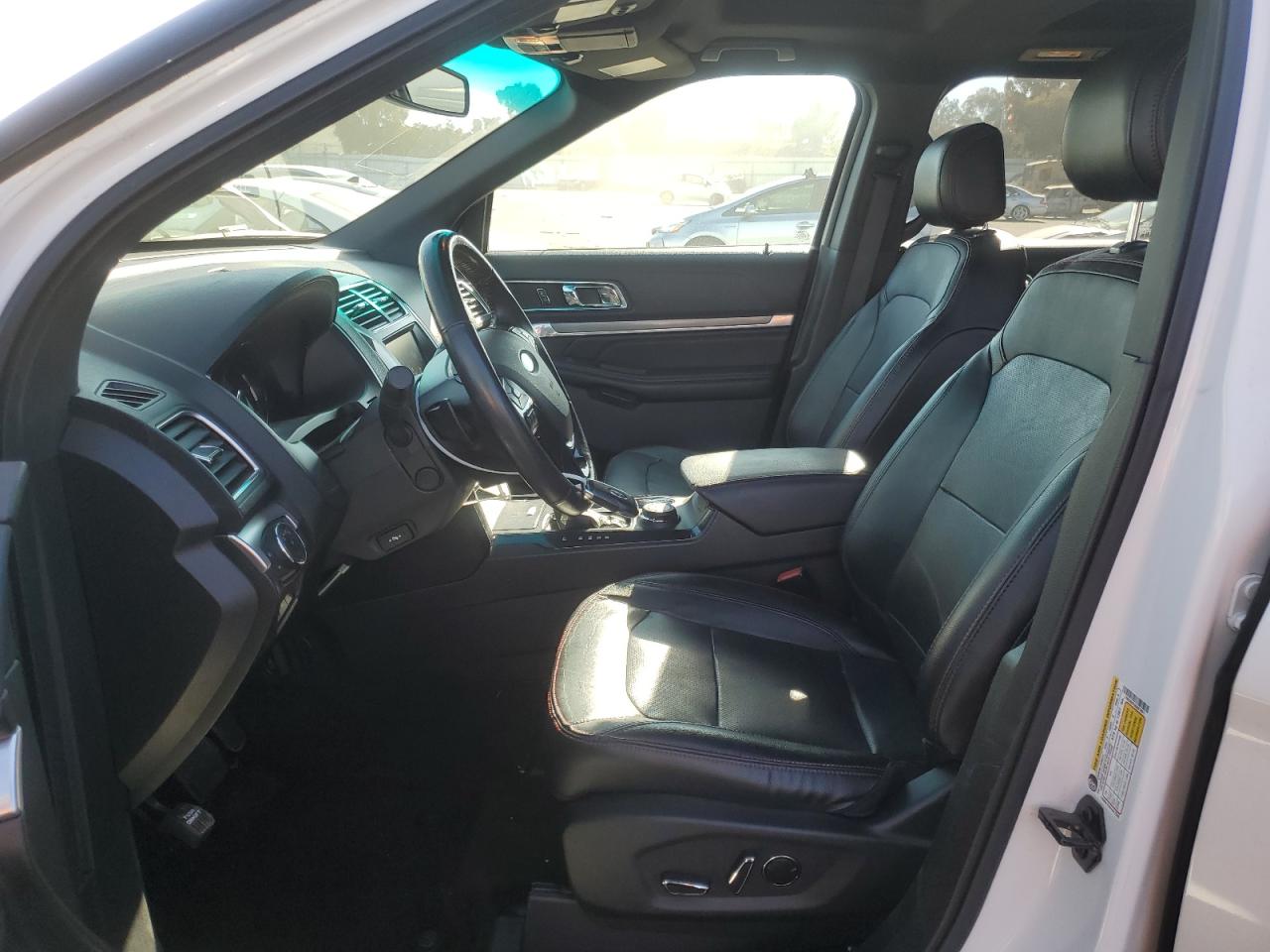 2016 Ford Explorer - Image 7