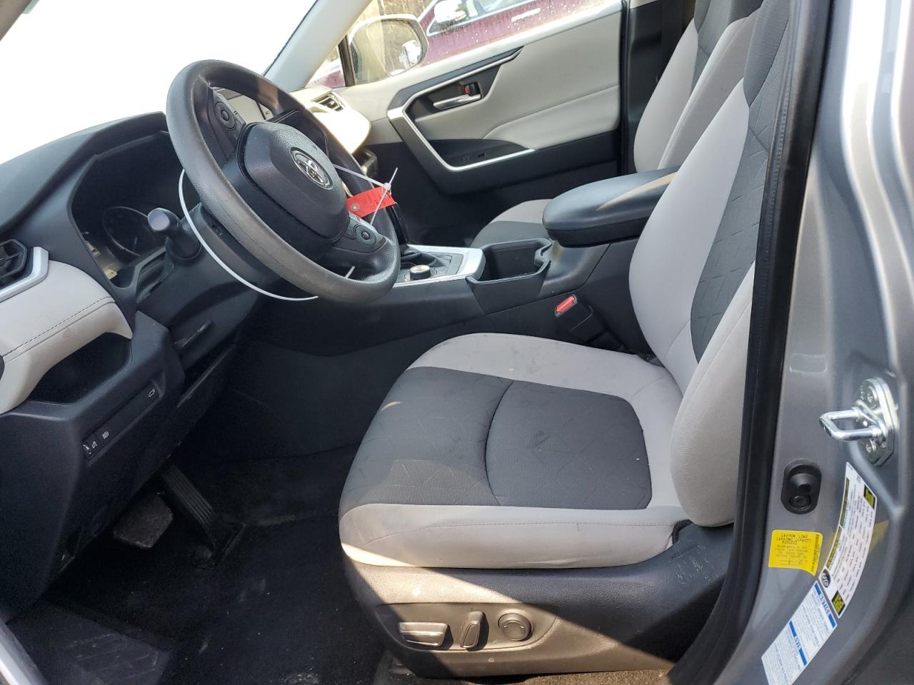 2022 Toyota RAV 4 - Image 7