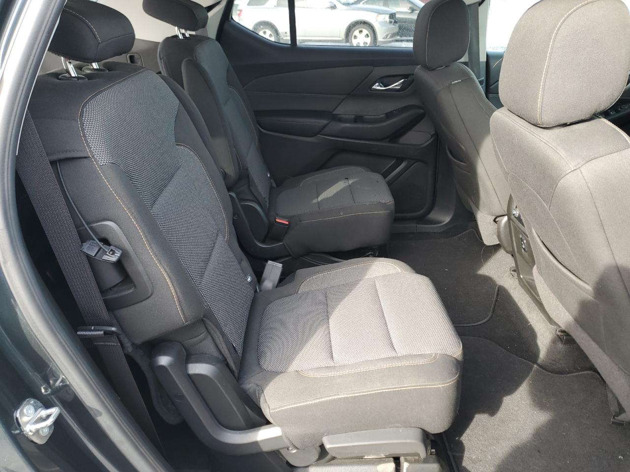 2018 Chevrolet Traverse - Image 11