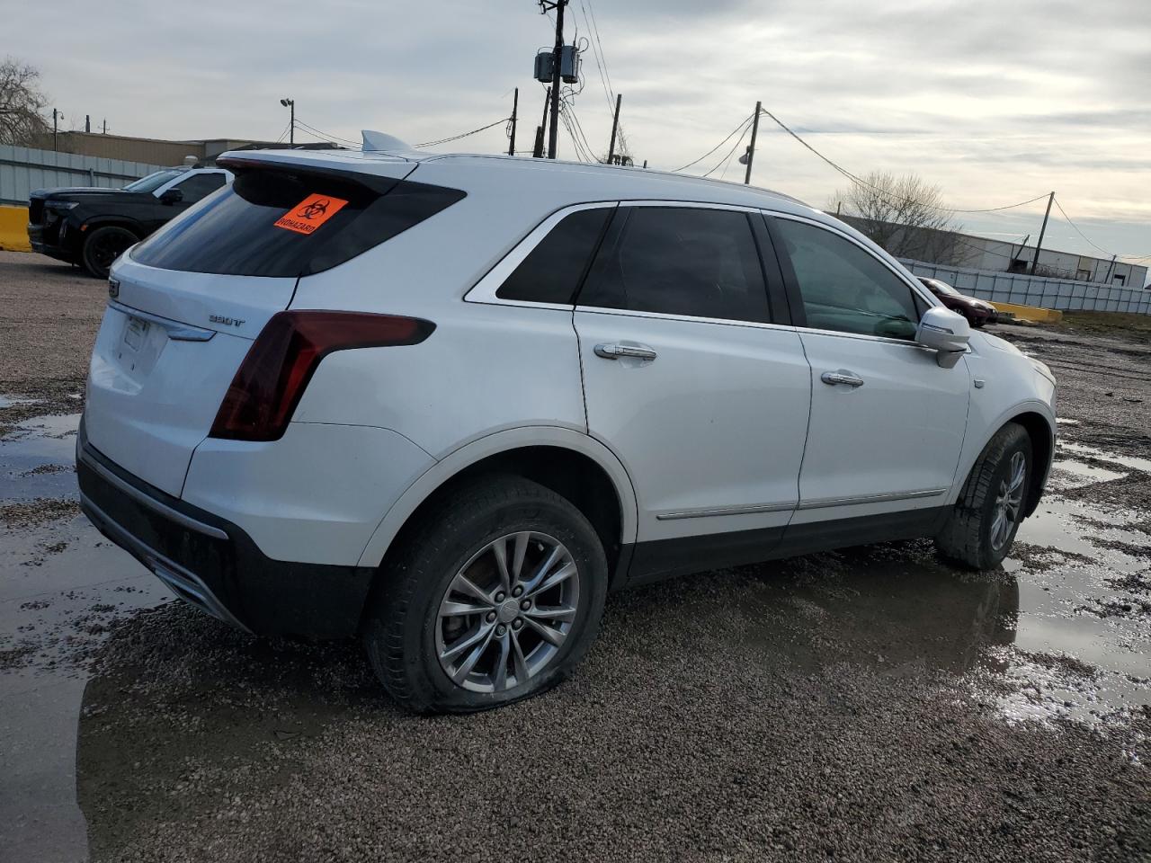 2020 Cadillac XT5 - Image 3
