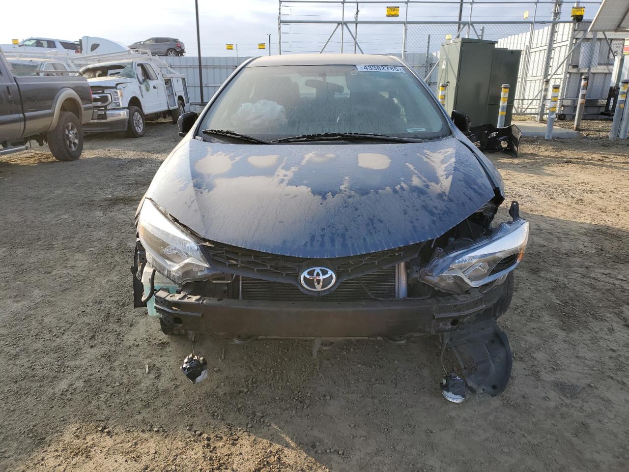 2016 Toyota Corolla - Image 5