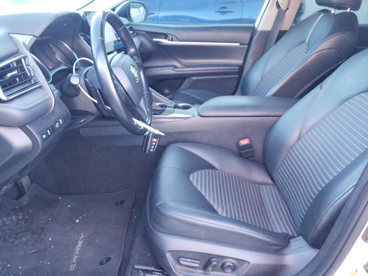 2021 Toyota Camry - Image 7