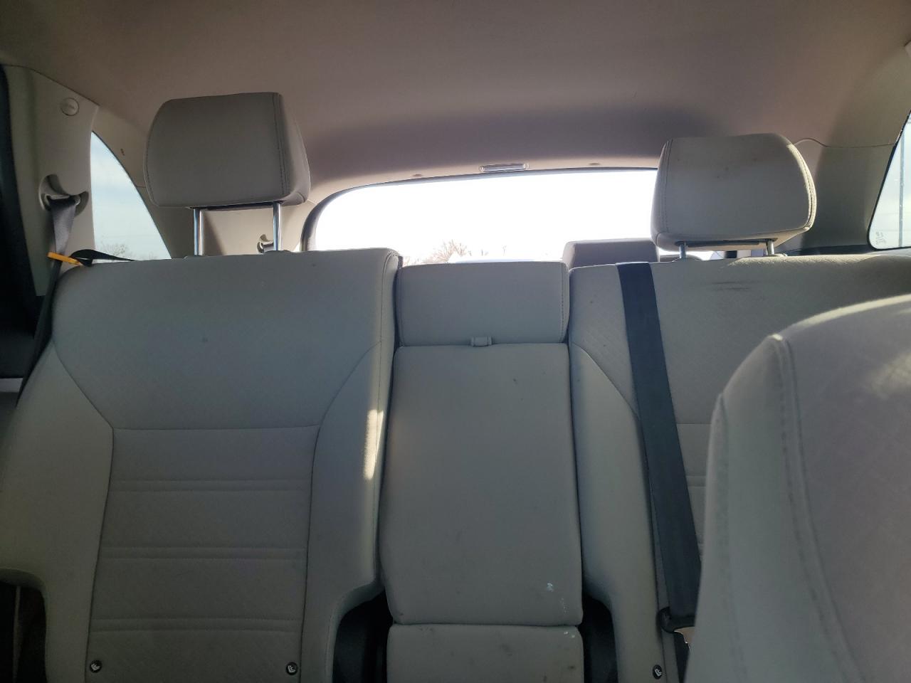 2020 Kia Sorento - Image 10