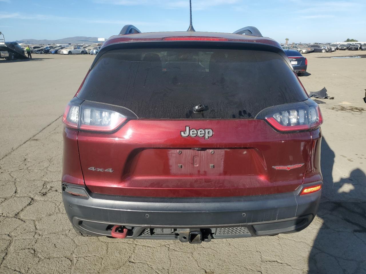 2019 Jeep Cherokee - Image 6