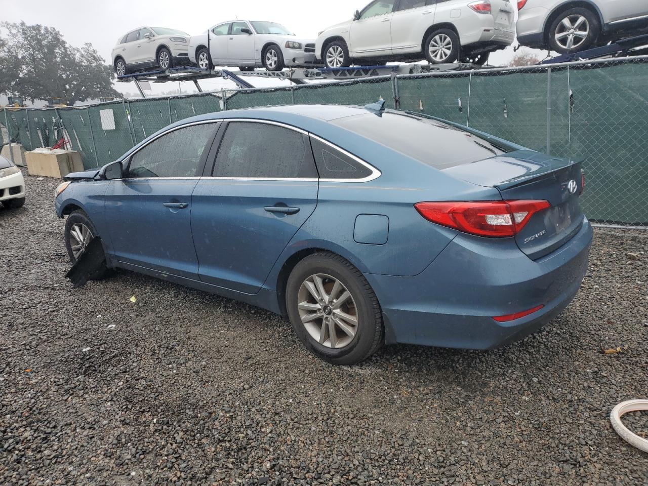 2017 Hyundai Sonata - Image 2