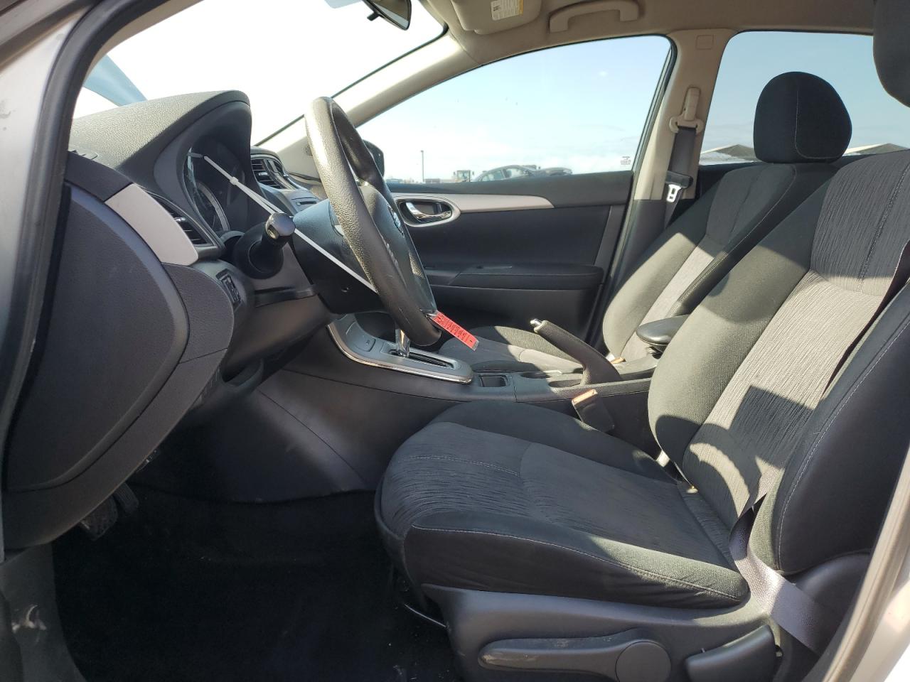 2014 Nissan Sentra - Image 7