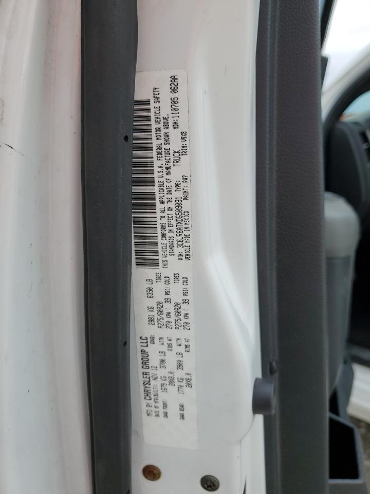 2013 RAM 1500 - Image 13