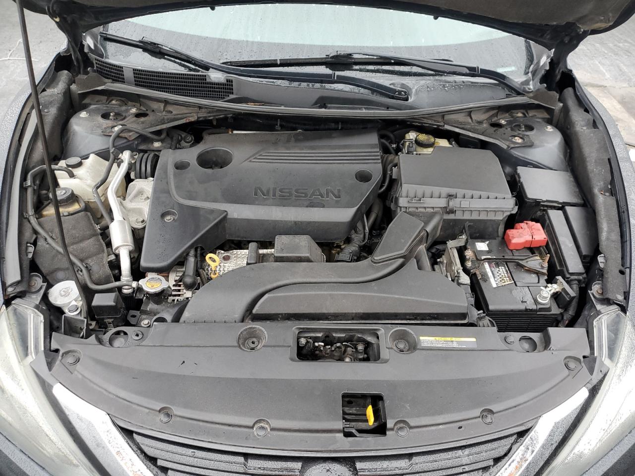 2017 Nissan Altima - Image 11