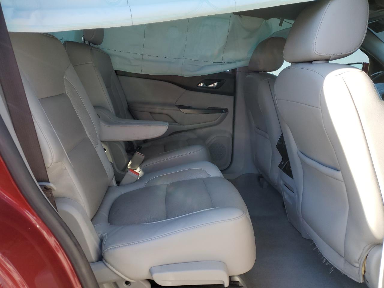 2017 GMC Acadia - Image 12