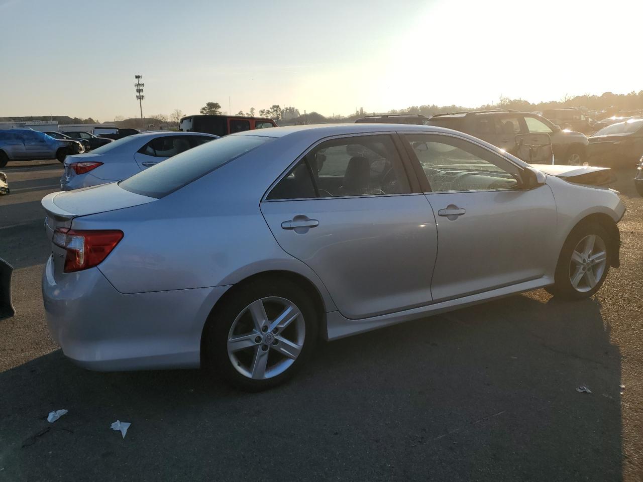 VIN 4T1BF1FK5DU255047 2013 TOYOTA CAMRY no.3