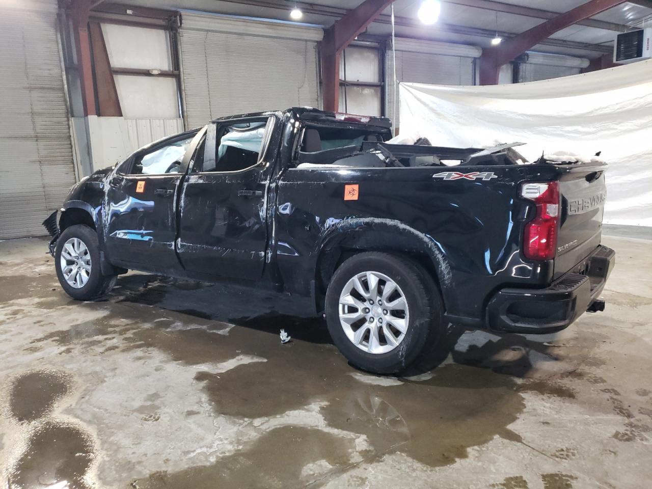 2022 Chevrolet Silverado - Image 2