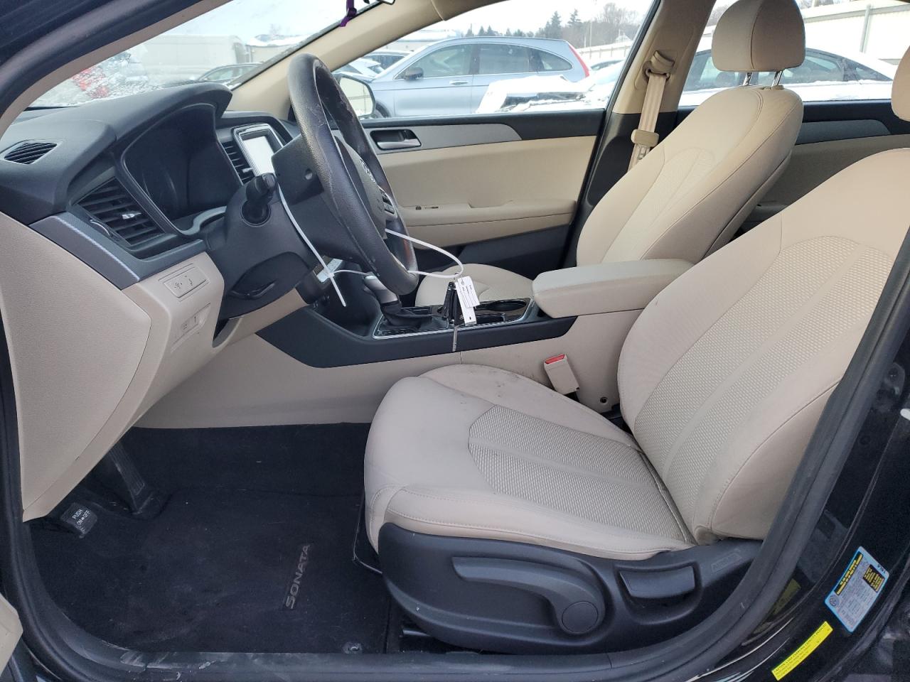2019 Hyundai Sonata - Image 7