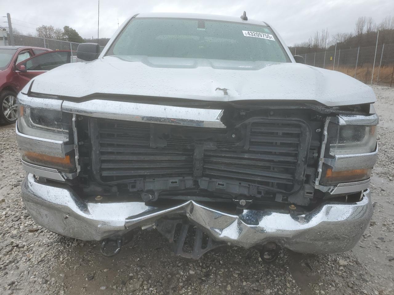 2018 Chevrolet Silverado - Image 5