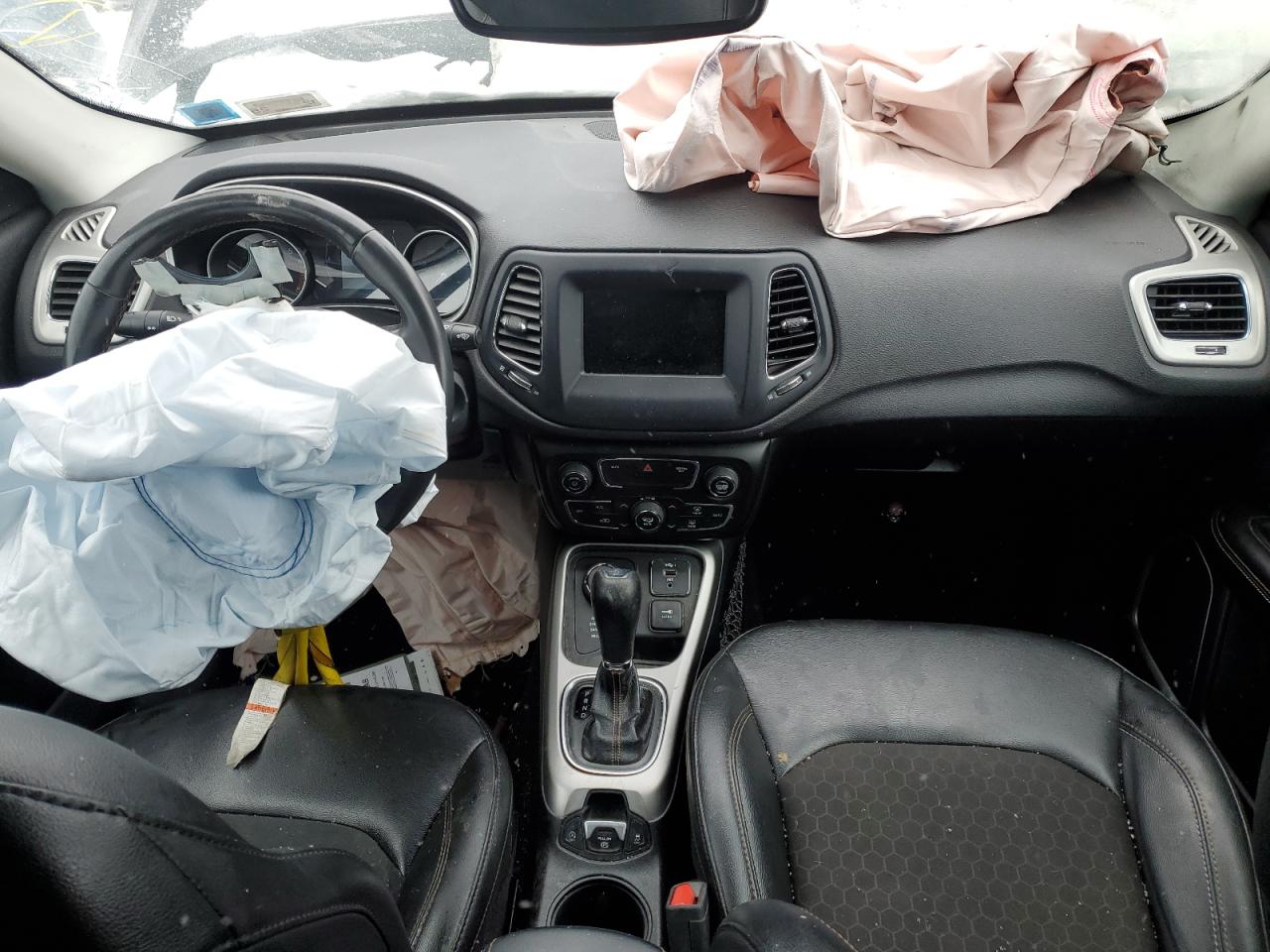 2021 Jeep Compass - Image 8