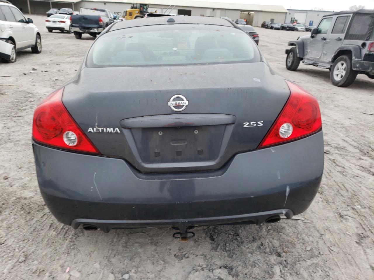 2012 Nissan Altima - Image 6