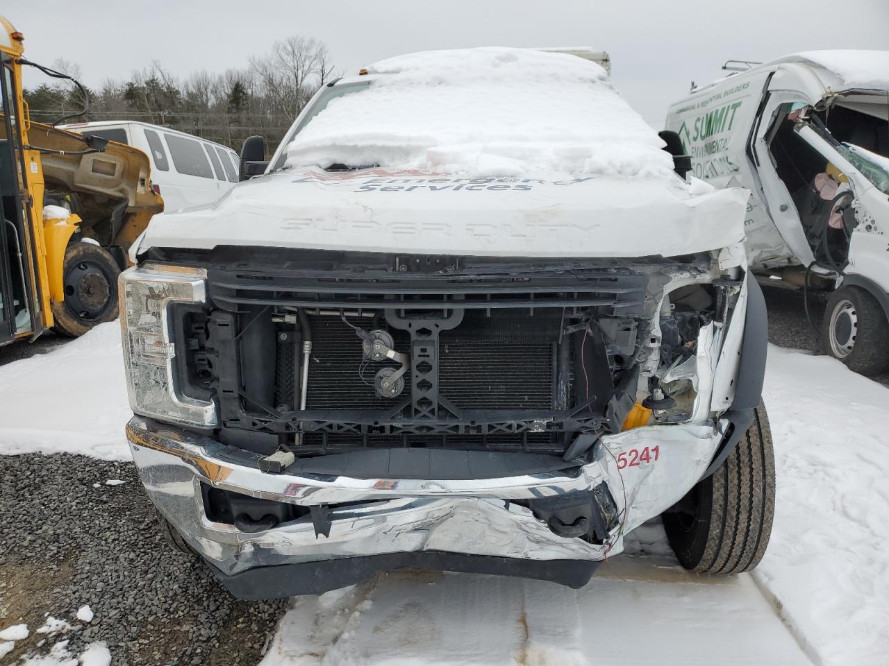 2017 Ford F450 - Image 5
