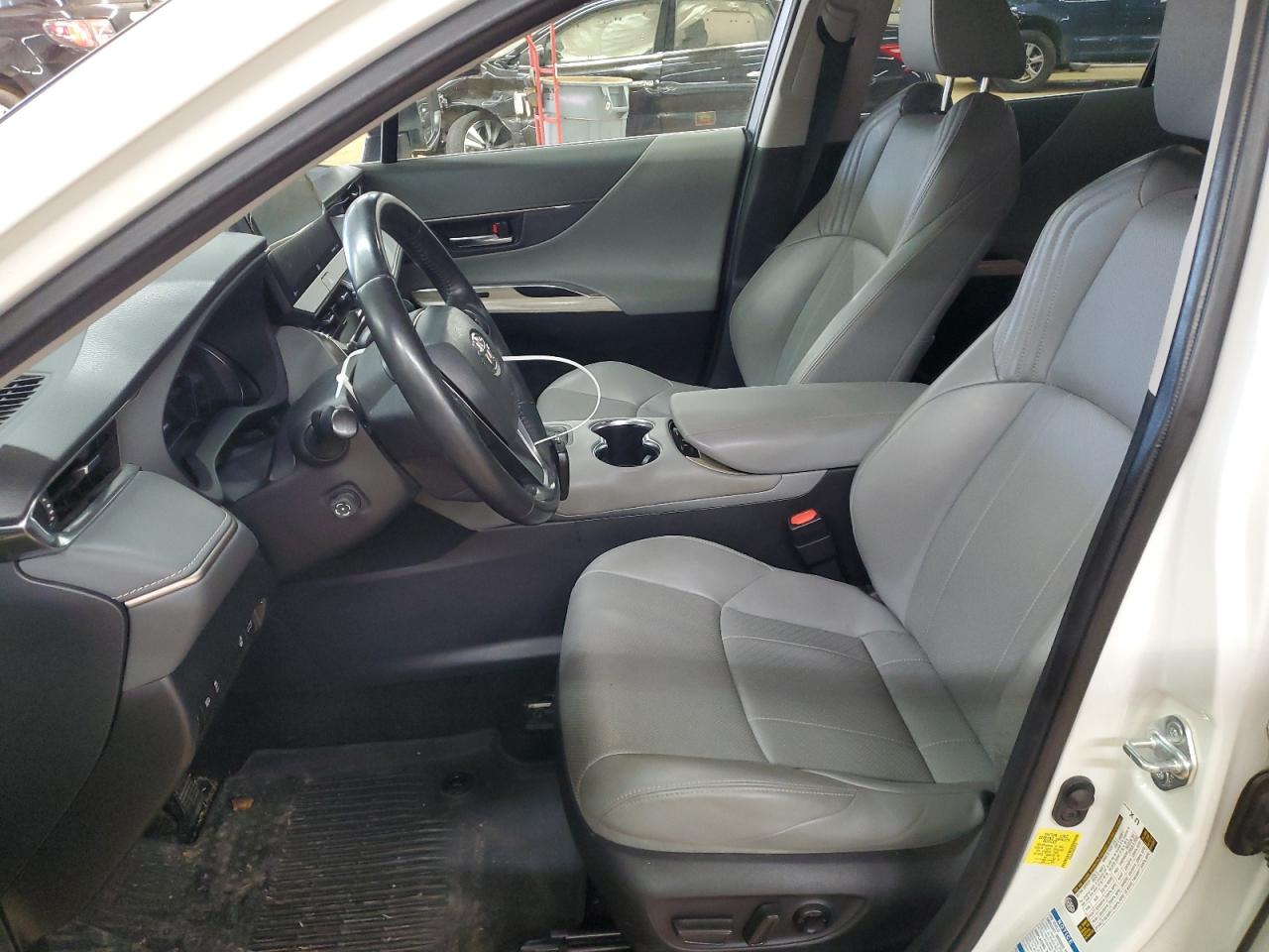 2021 Toyota Venza - Image 7