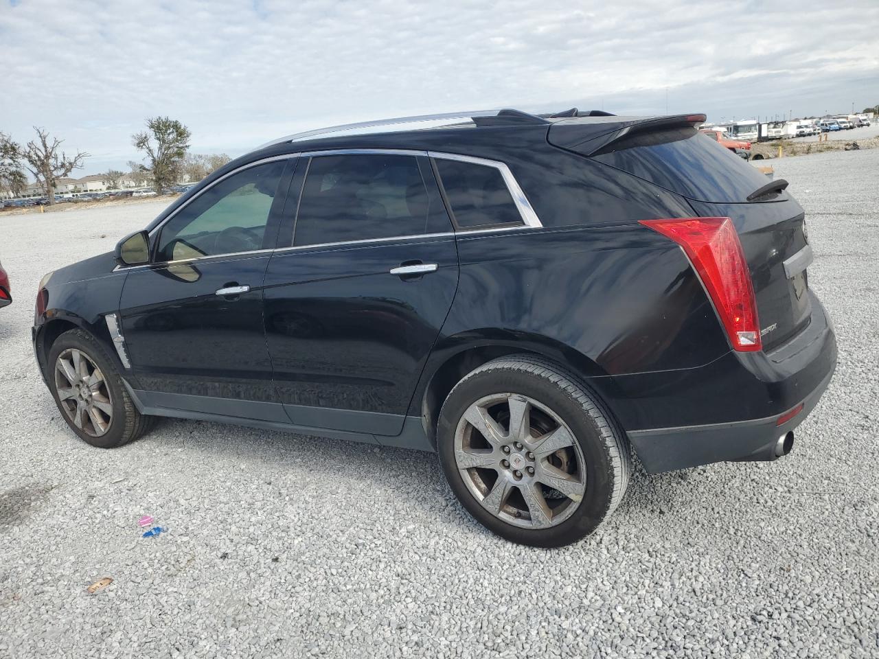 2010 Cadillac SRX - Image 2