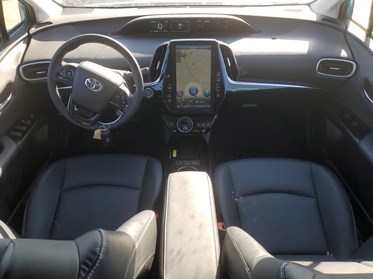 2022 Toyota Prius - Image 8