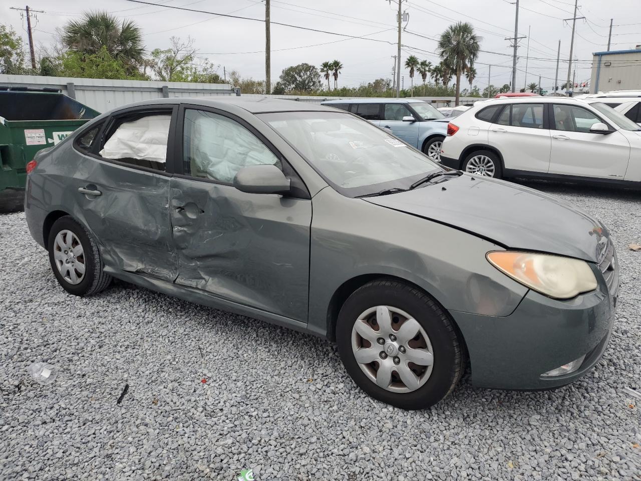2009 Hyundai Elantra - Image 4