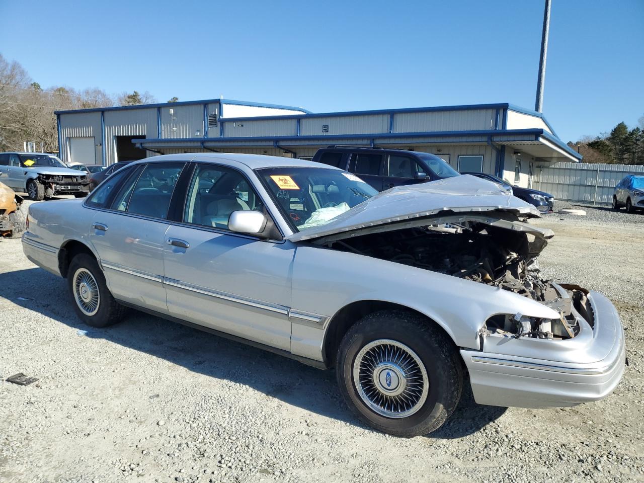 1997 Ford Crown Victoria - Image 4