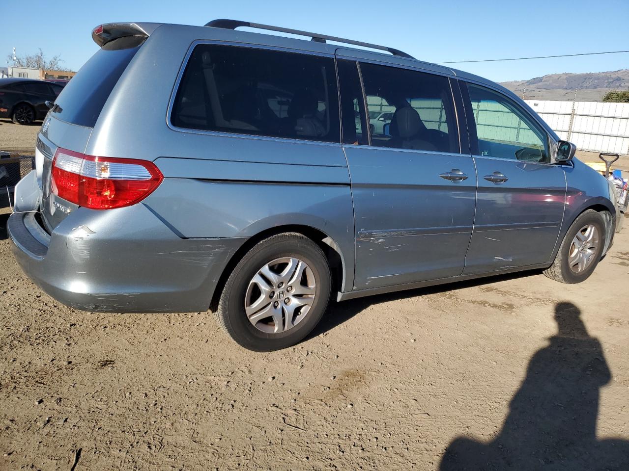 2005 Honda Odyssey - Image 3