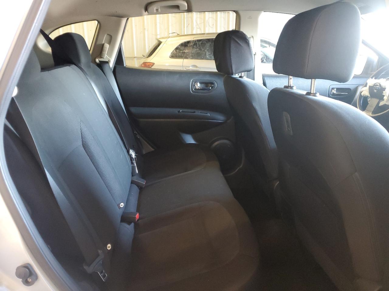 2014 Nissan Rogue - Image 11