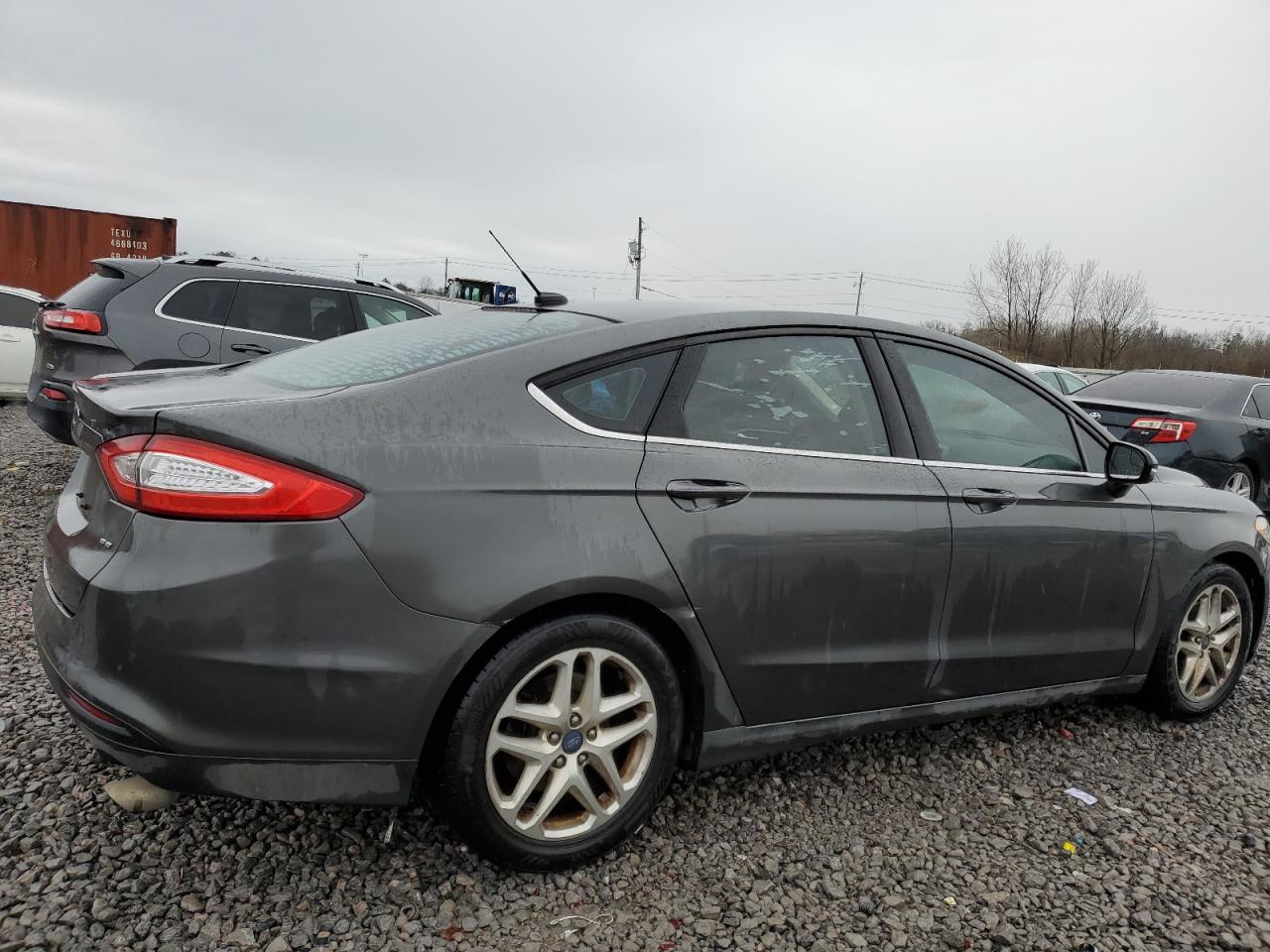2016 Ford Fusion - Image 3