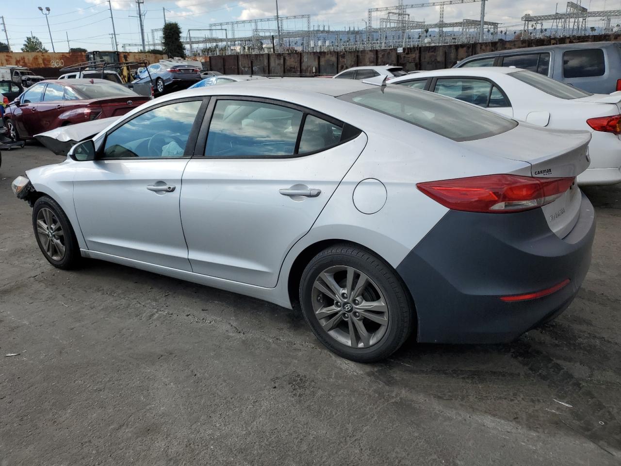 2017 Hyundai Elantra - Image 2