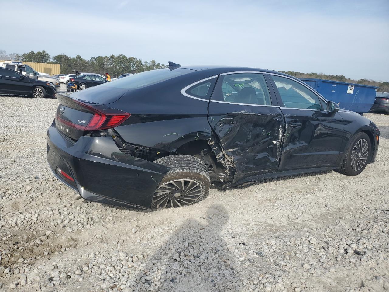 2022 Hyundai Sonata - Image 3