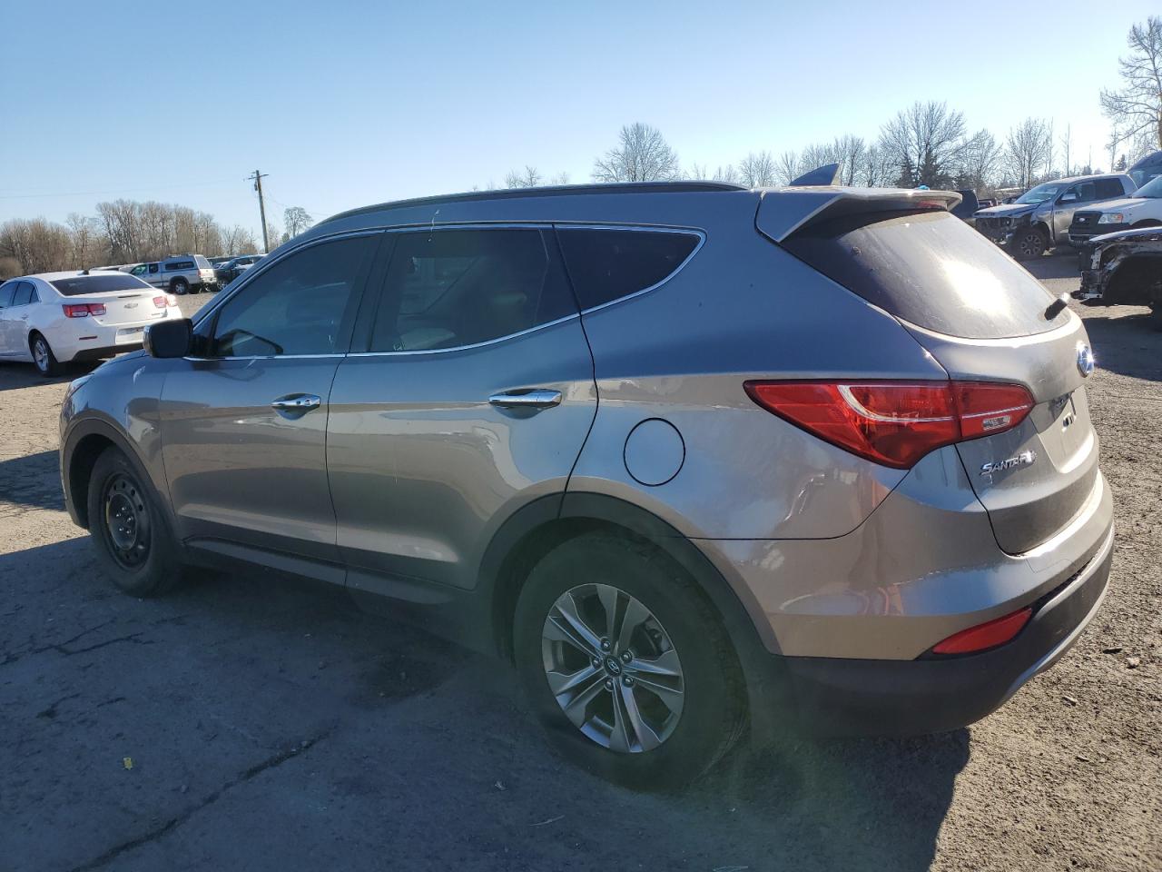 2015 Hyundai Santa Fe - Image 2
