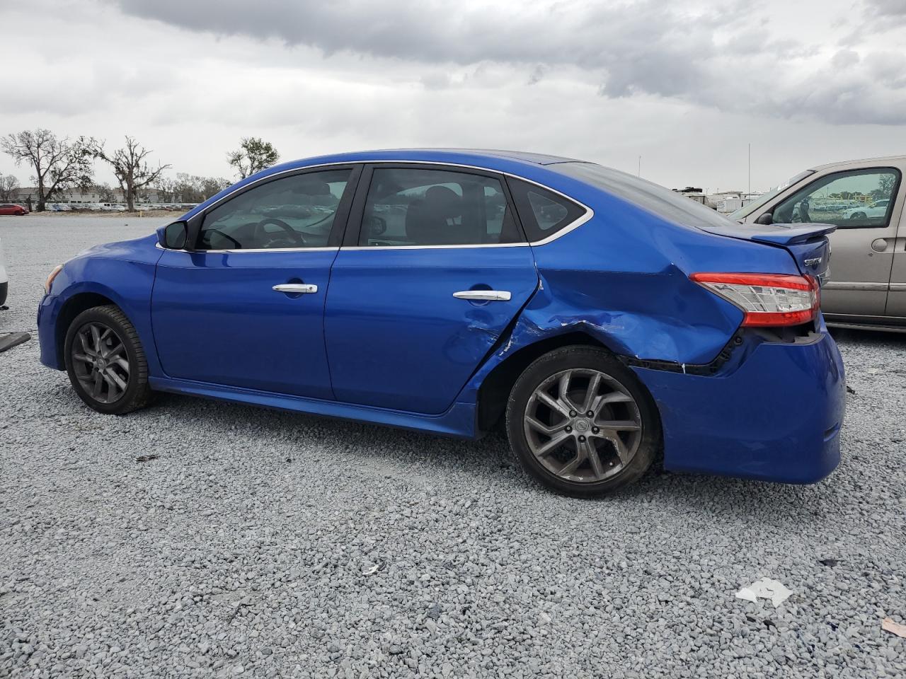 2014 Nissan Sentra - Image 2