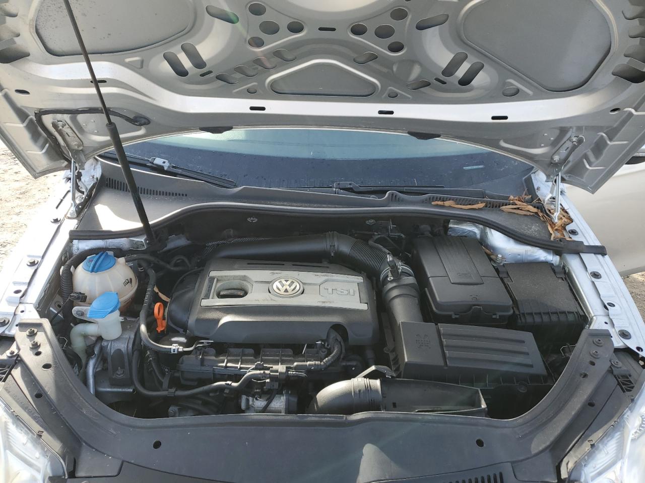 2009 Volkswagen Eos - Image 11