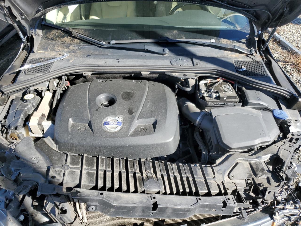 2015 Volvo S60 - Image 11