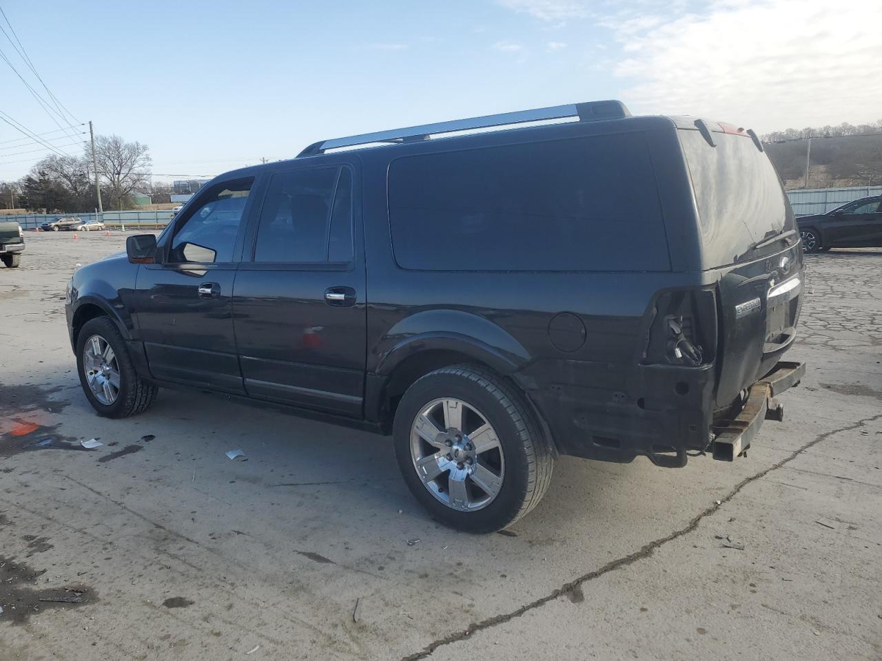 2010 Ford Expedition - Image 2
