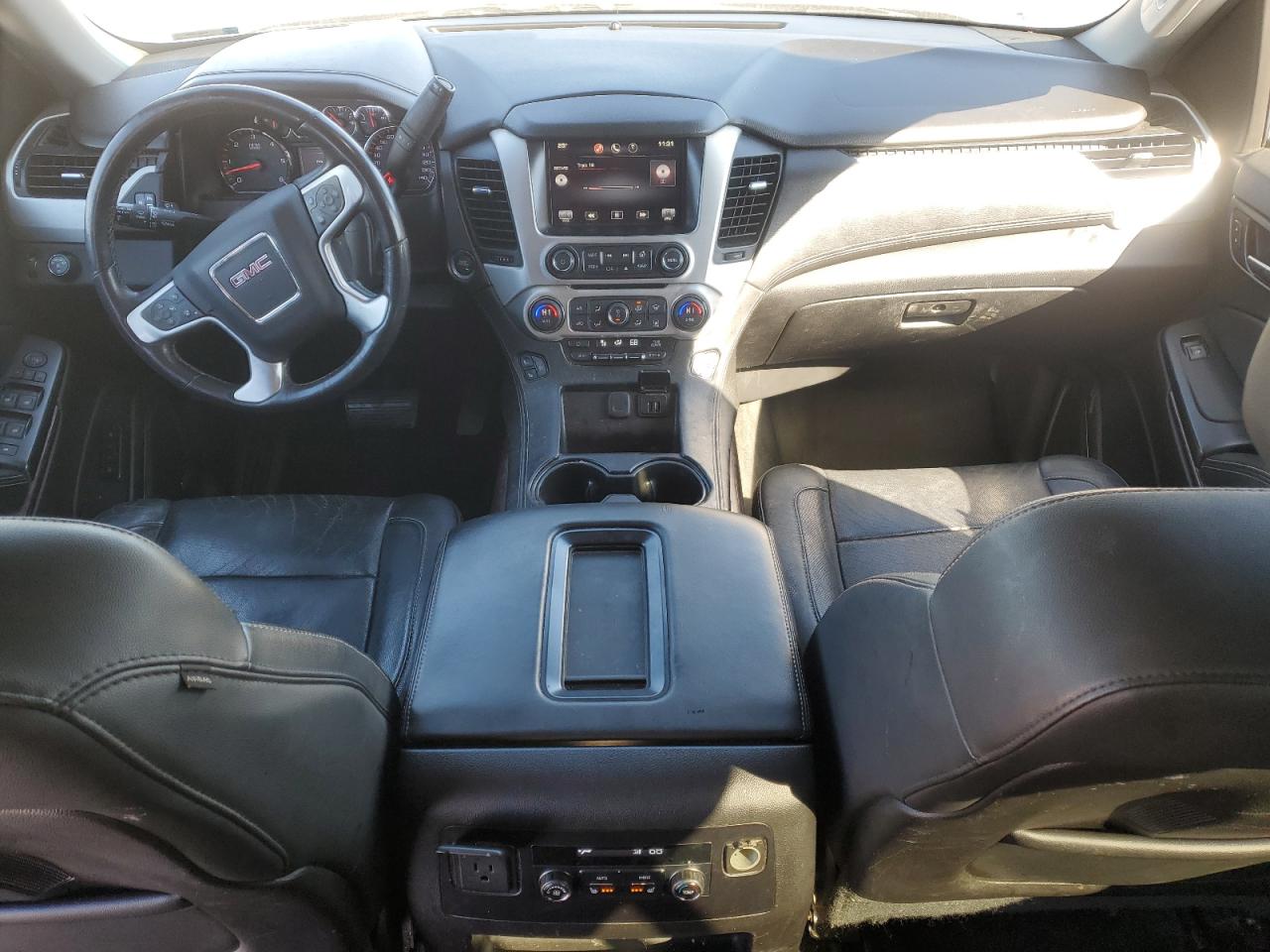 2015 GMC Yukon - Image 8