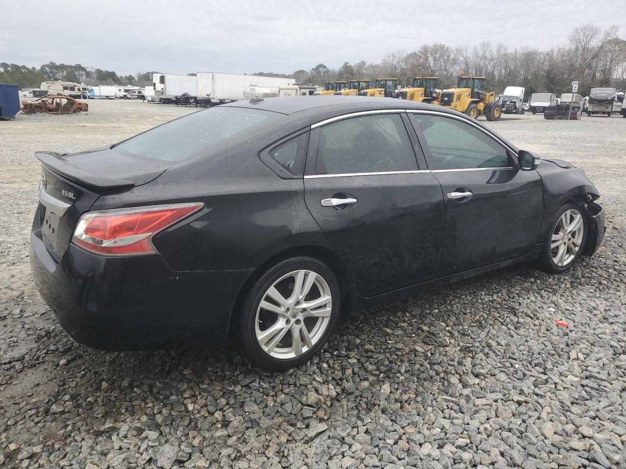 2014 Nissan Altima - Image 3